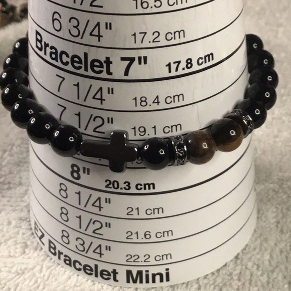 Bracelet With Cross Black - Picture 6 of 7